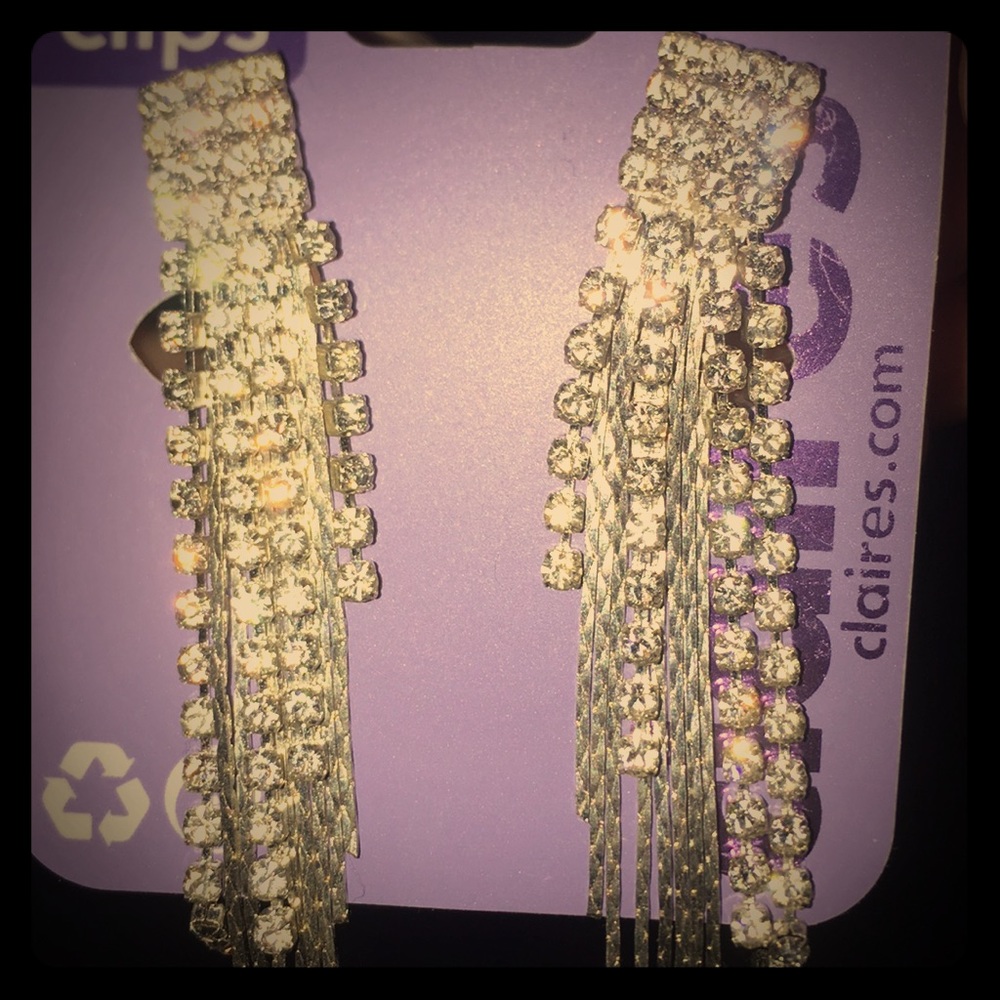 Claire’s clip on earrings!!